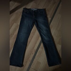 Women jeans low rise flared jeans dark blue good condition size 29 waist